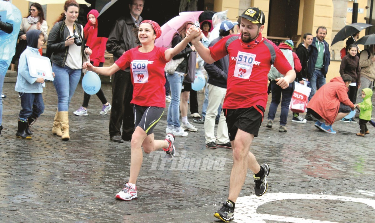 Carmen Iohannis aleargă la Semimaraton, alături de alte 2.600 de persoane