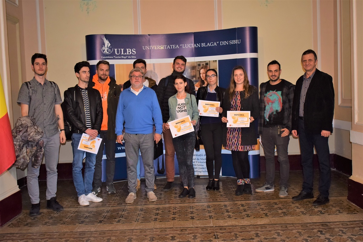 Zece studenți ai ULBS, premiați cu o bursă de câte 2.000 de euro