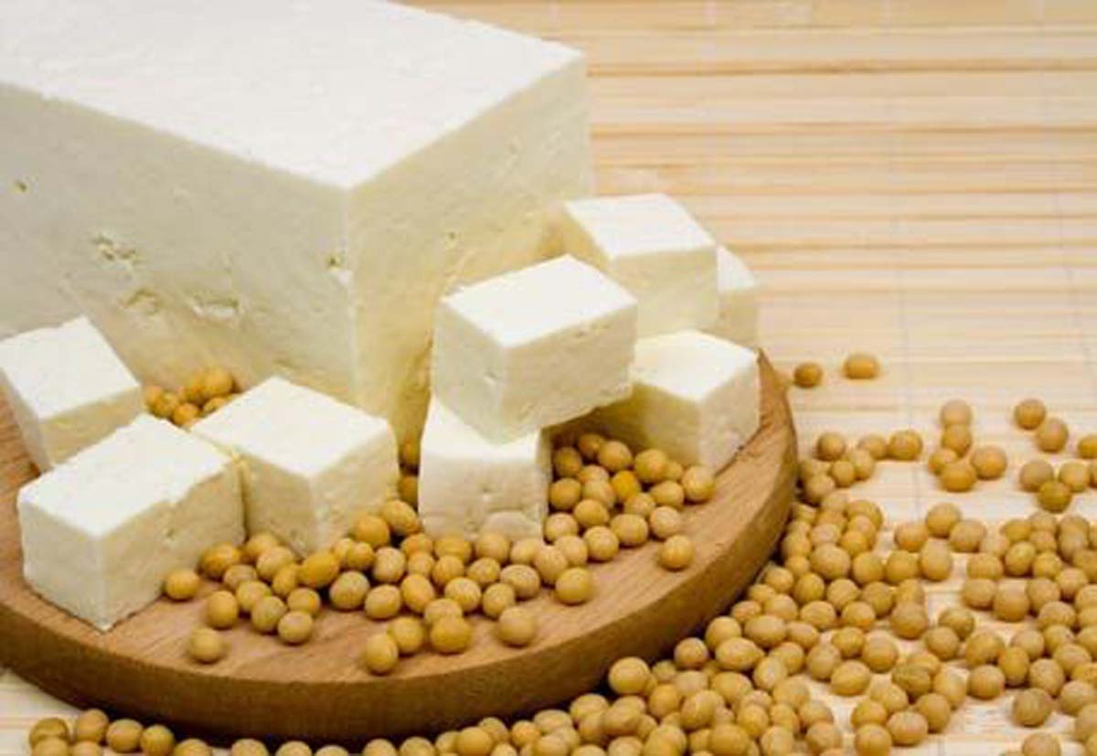 Medicina naturistă: Soia şi tofu, alimente sănătoase