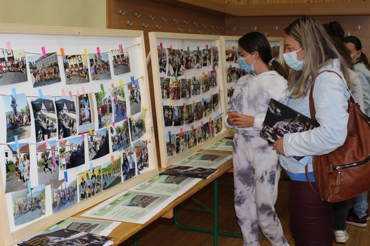 S-au încheiat activităţile din cadrul proiectului „Copilăria, ieri şi azi”, la Racoviţa