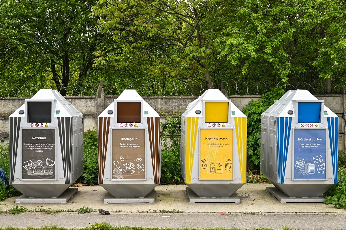 Primăria Sibiu continuă modernizarea sistemului de colectare a deșeurilor: insule ecologice în tot oraşul și centru de aport voluntar
