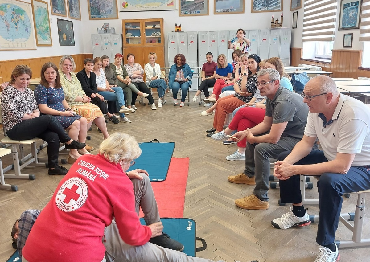 Primăria Sibiu finanțează proiectul ”Prim ajutor în școli”,  inițiat de Crucea Roșie Sibiu