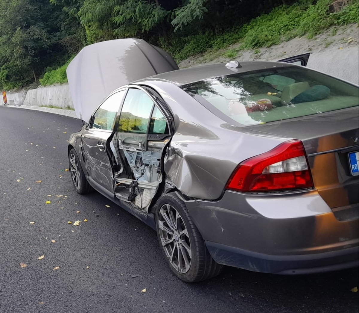 Accident la Boița, pe DN 7, din cauza unui șofer băut