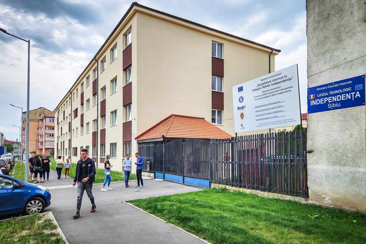 Bacalaureat, sesiunea august: doar opt candidaţi la limba maternă. Şi toţi la germană