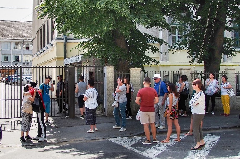 Emoții pentru 570 de absolvenți din Sibiu: a început BAC-ul, sesiunea din august
