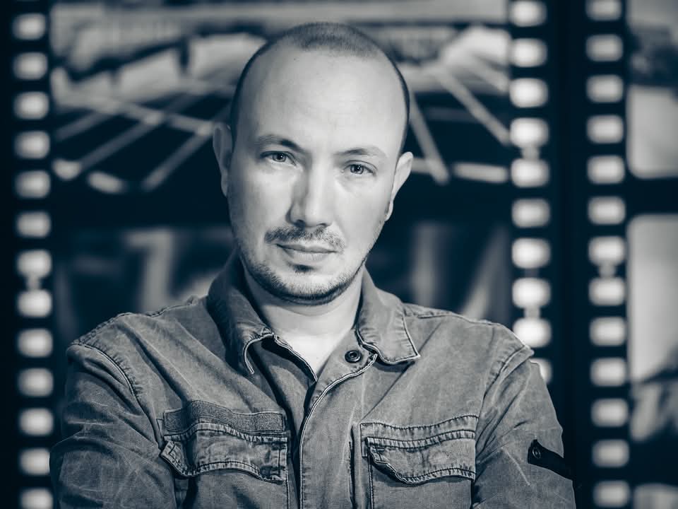 Autor Răzvan NEGRU