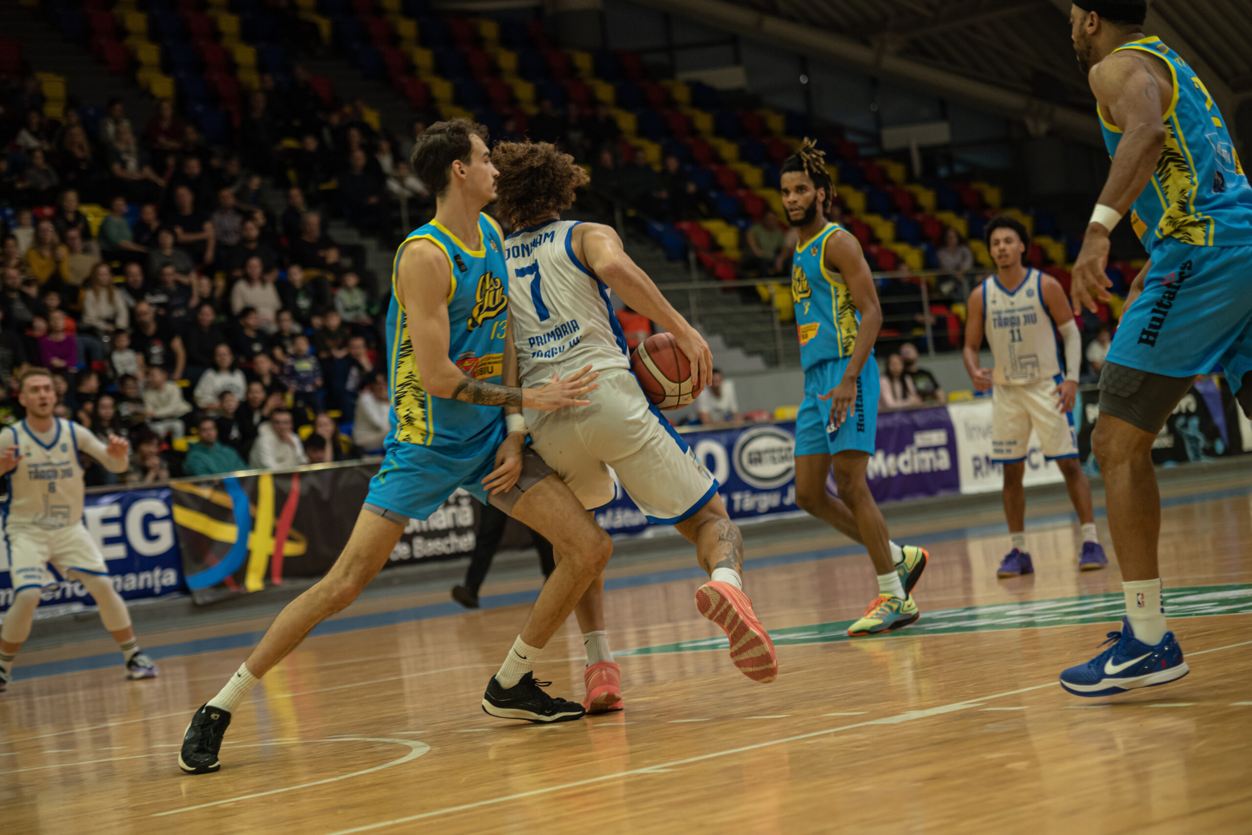 Încă un jucător autohton continuă la CSU Sibiu. “Obiectivul meu este de a ajunge din nou în play-off”