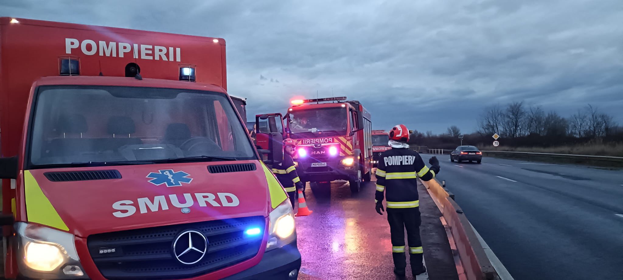 (UPDATE) Accident rutier pe DN 1, în zona Veștem. Planul Roșu de intervenție a fost dezactivat