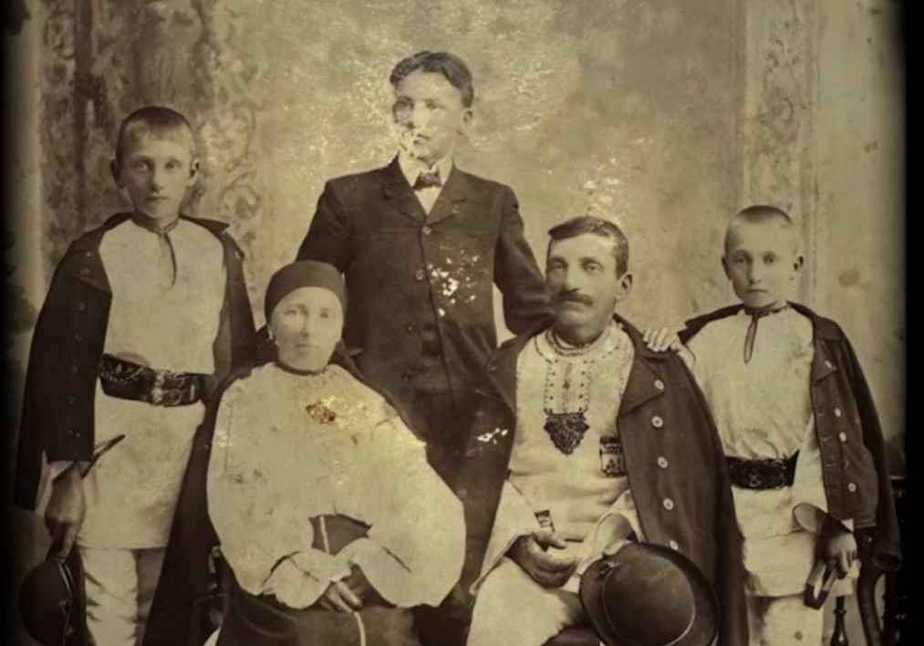 Cum a ajuns Niță al lui Manu, din Săcădate, să dea numele unei clădiri din centrul  Clujului