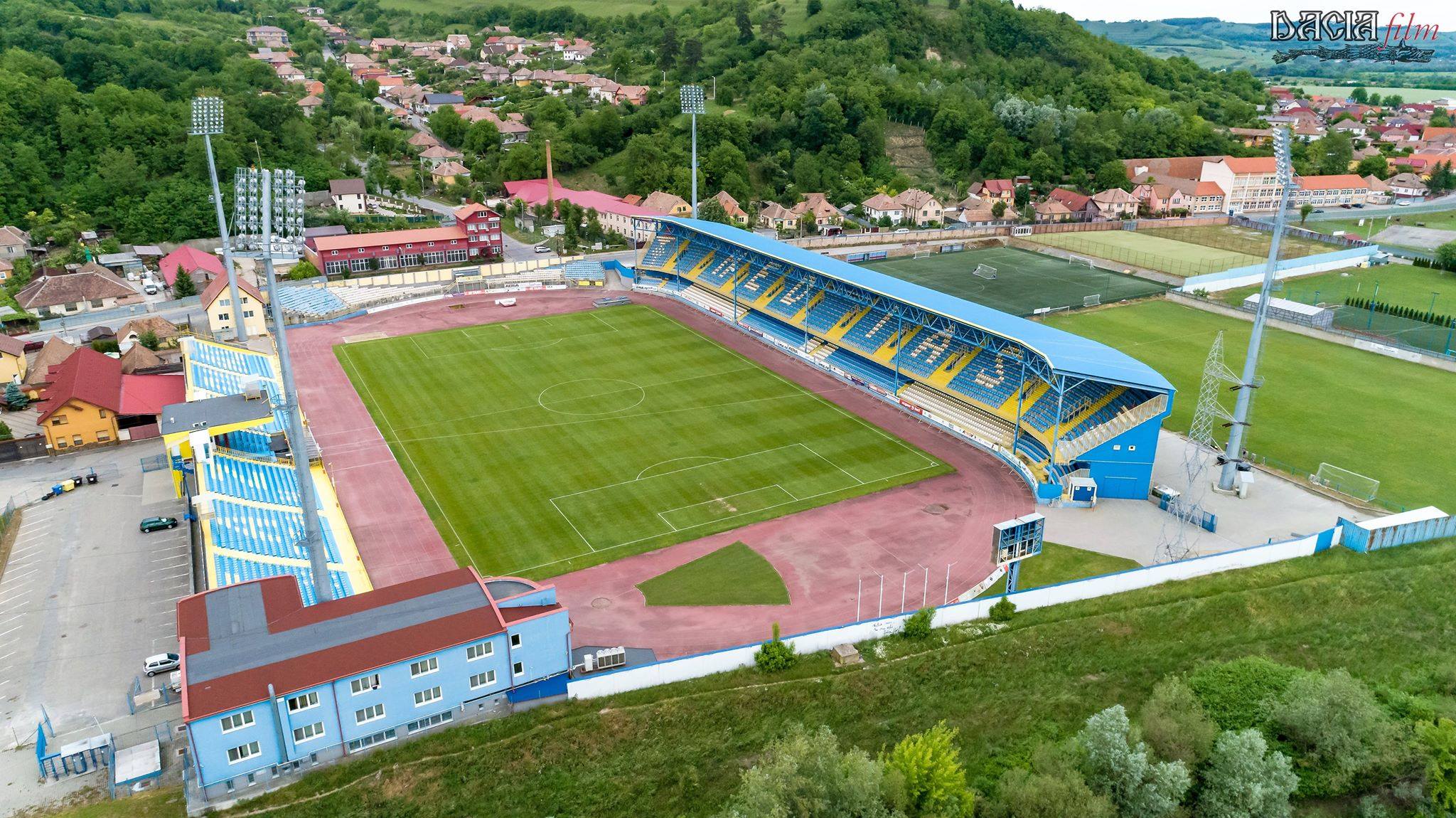 Moş Crăciun vine (şi) la Mediaş. Primăria preia Stadionul „Gaz metan”. Primarul Gheorghe Roman: „Am găsit varianta corectă şi potrivită”