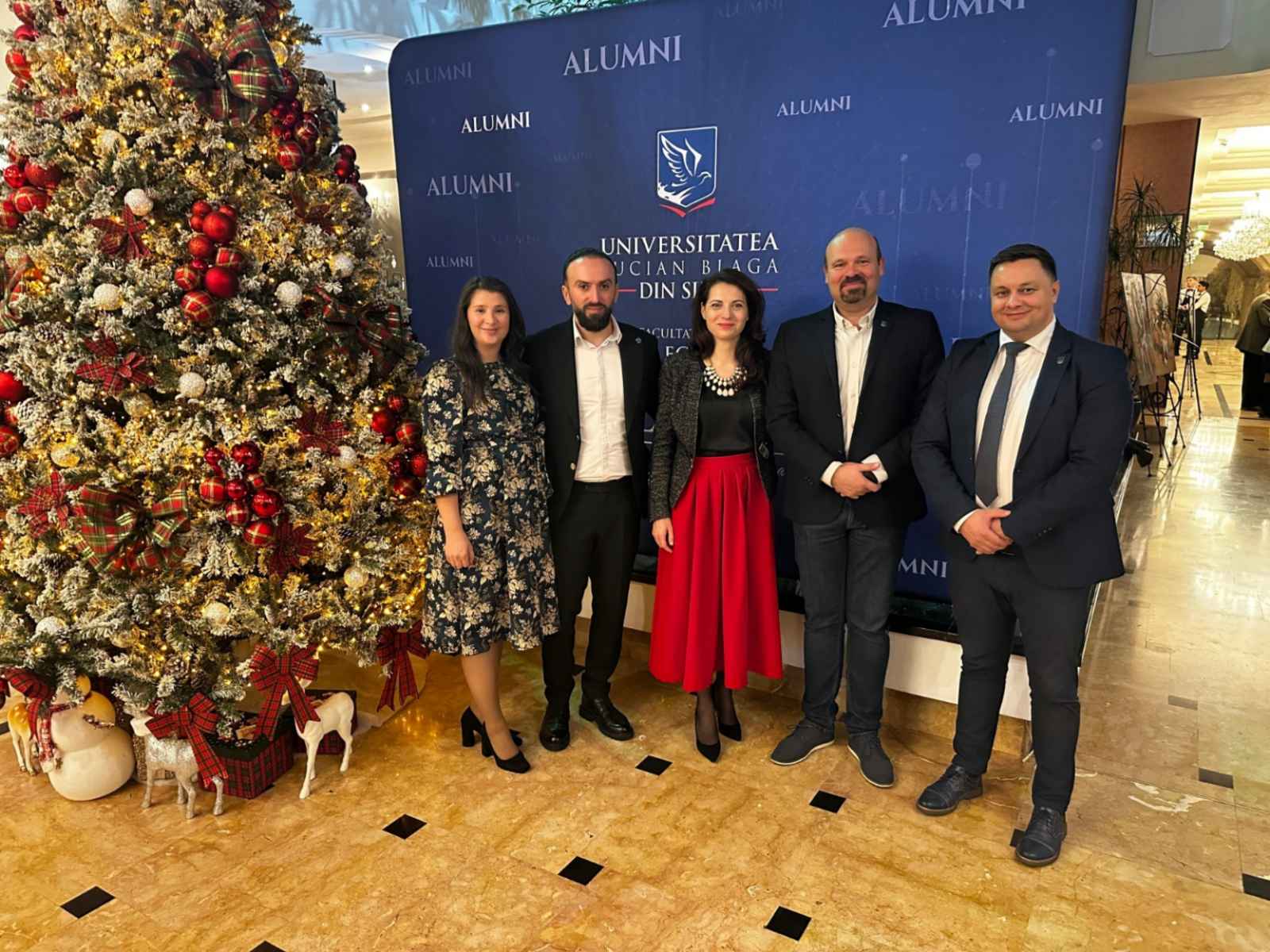 Peste 60 de absolvenți ai Facultății de Științe Economice au răspuns „prezent” la Gala Alumni ULBS