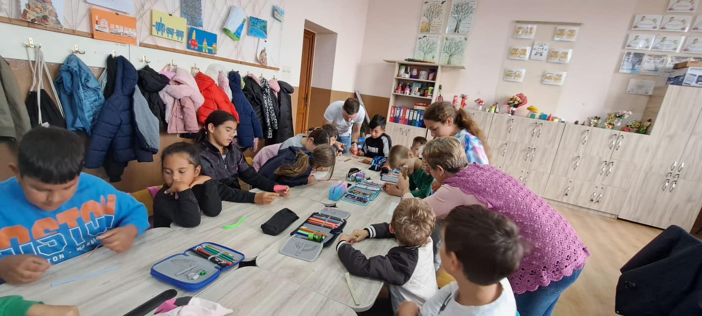 „Clubul Micilor Talente” lansează a zecea provocare pentru elevii cu aptitudini artistice