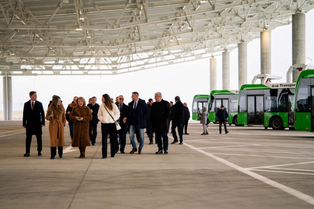 Tursib și-a inaugurat noua autobază, în Zona Industrială Vest | Tribuna ...