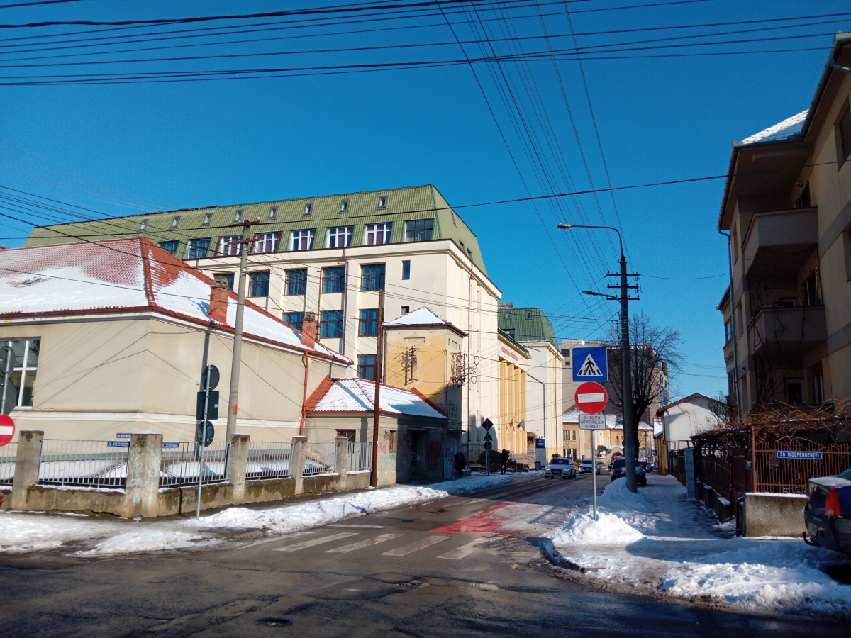 Nu sunt „cea mai frumoasă stradă din Sibiu”, au farmecul lor, dar de ce ar merge cineva pe jos pe Dobrun, Blaga şi Izvorului?