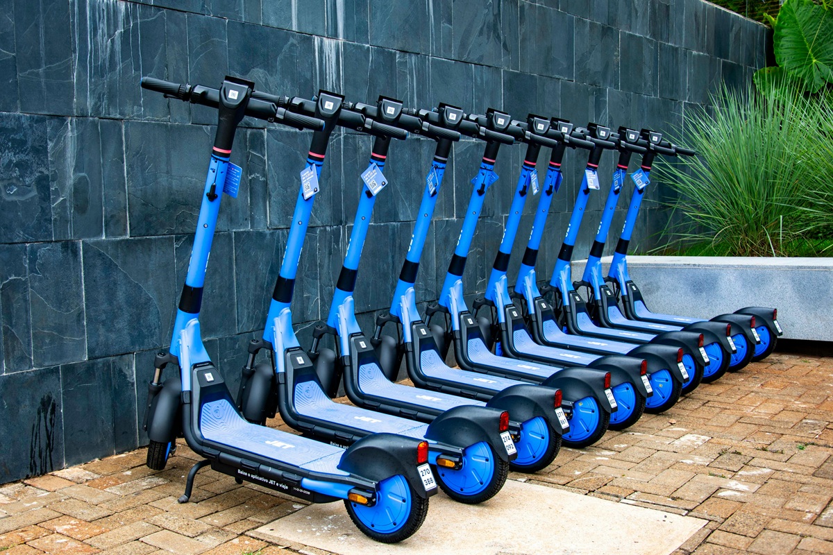 Beneficiile trotinetelor electrice pentru sănătatea ta fizică și mintală