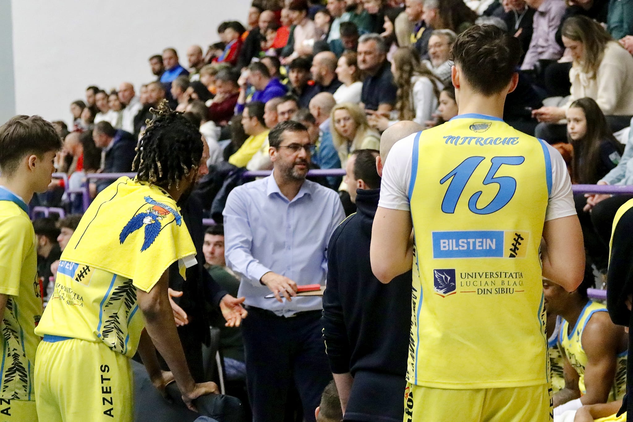 CSU Sibiu se impune fără emoţii pe terenul ”lanternei”. Bilanţ de 11/11 şi lupta pentru play-off continuă