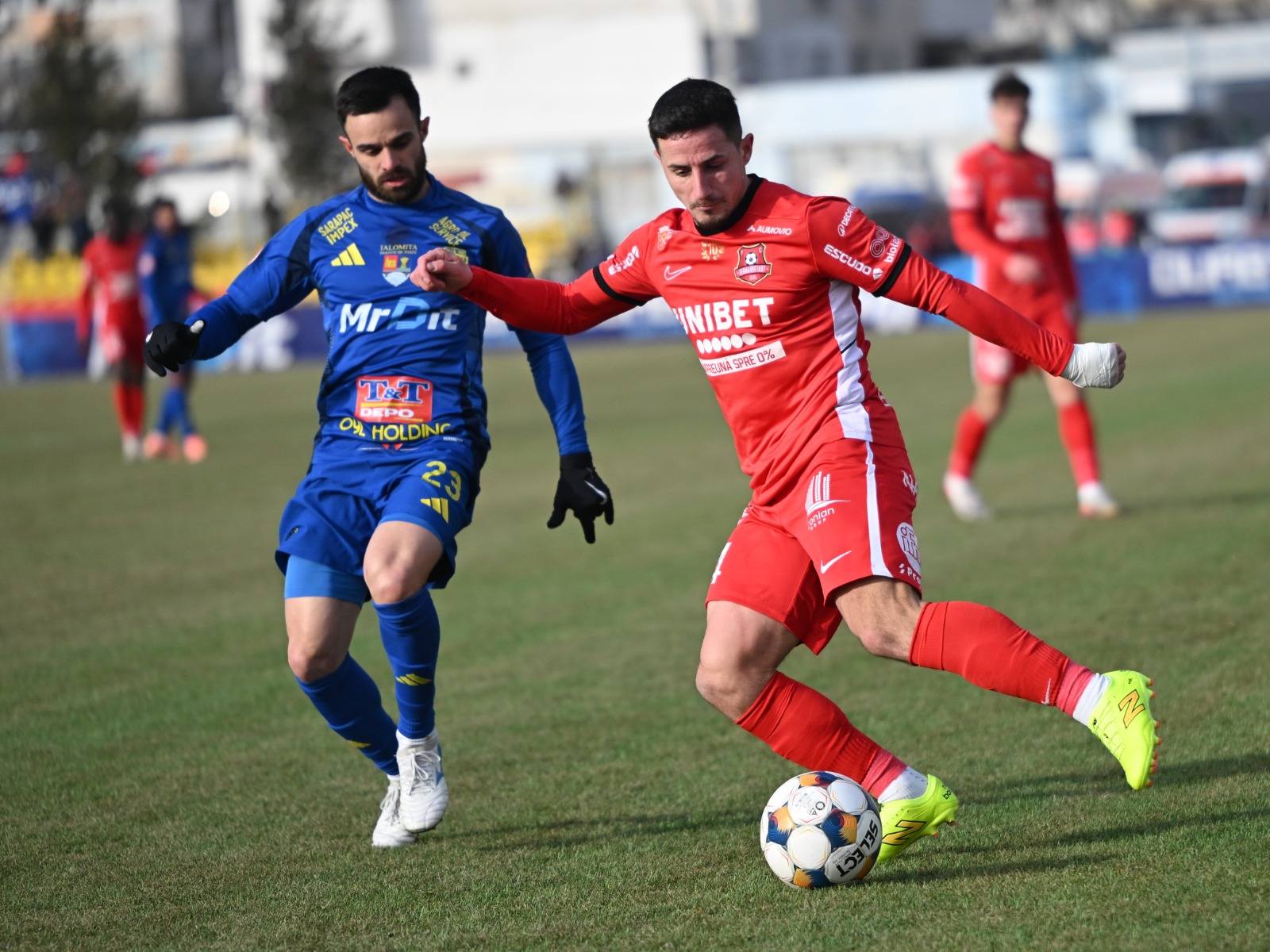 Jucătorul care a plecat cu scandal de la FC Hermannstadt se întoarce în Superliga. Va fi coleg cu un fost mijlocaş al sibienilor