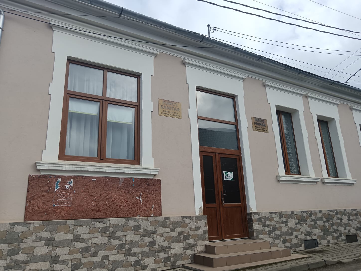 Sebeșu de Sus: Taxele și impozitele locale se pot plăti la Biroul Primarului
