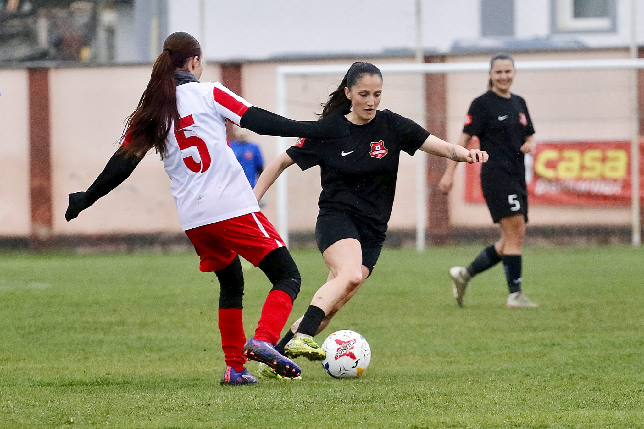 (FOTO) Fetele de la FC Hermannstadt au făcut scor cu UTA Arad. Urmează vizita “lanternei”