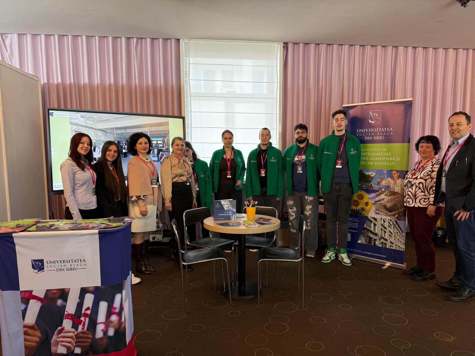 Studenții sibieni, experiență directă la GastroPan, cel mai mare târg din industria alimentară