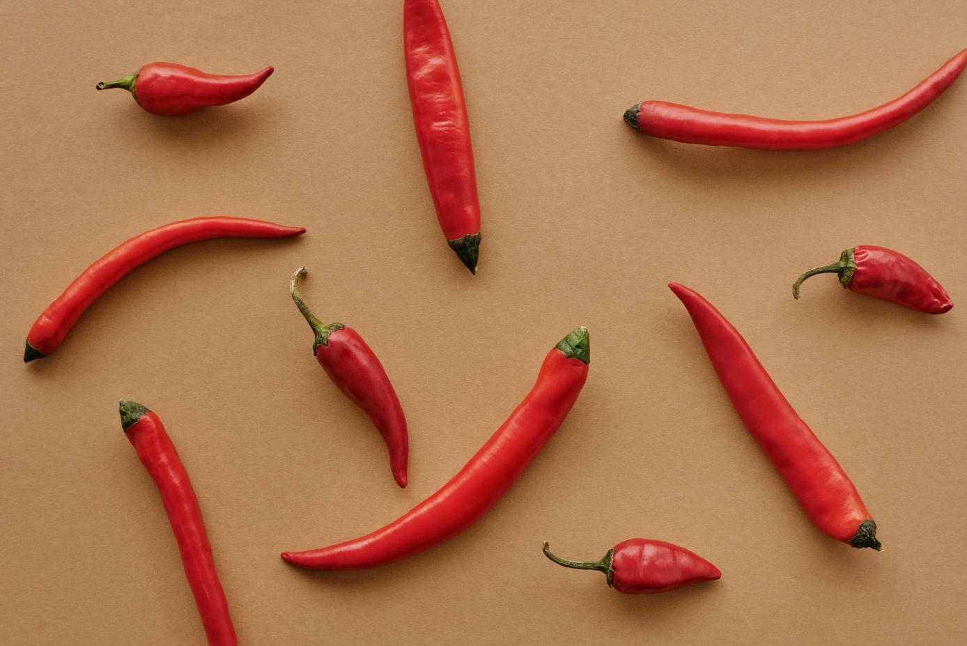 Alimentele picante pot influența inflamația hemoroizilor? Ce trebuie să știi