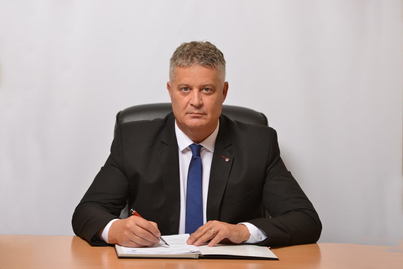 Axente Sever: Investiţii directe în interesul cetăţenilor