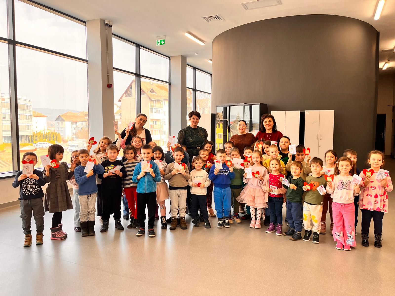 Mediaş: Ateliere de creație dedicate primăverii, organizate de municipalitate