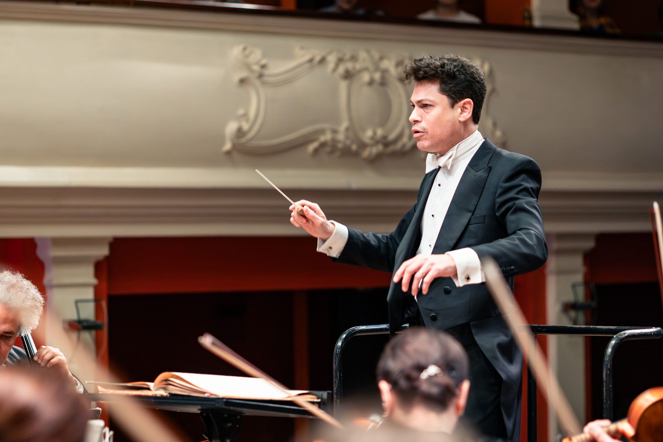 Concert simfonic la Sibiu, cu Dominic Grier și pianistul Matei Rogoz