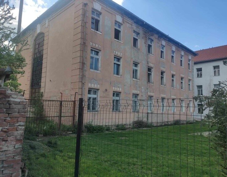 Locul din județul Sibiu imposibil de uitat: ”Acolo ligheanul valora cât un briliant afară”. Lena Constante și Ana Pauker, la Dumbrăveni