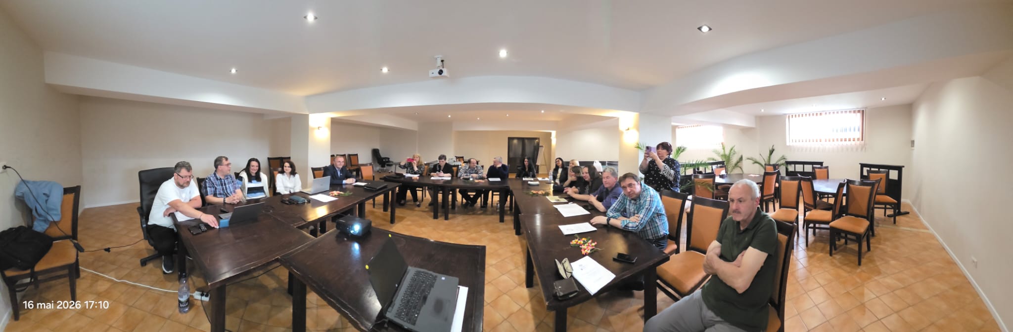 Profesorii de geografie și biologie din Sibiu, reuniți la Conferința Regională de Comunicări Științifice