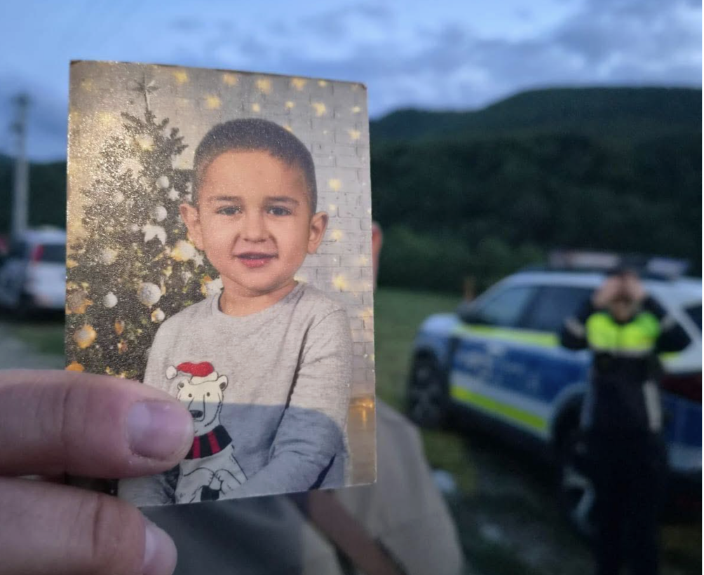 Cazul copilului dispărut: primarul din Racovița cere ajutorul sătenilor