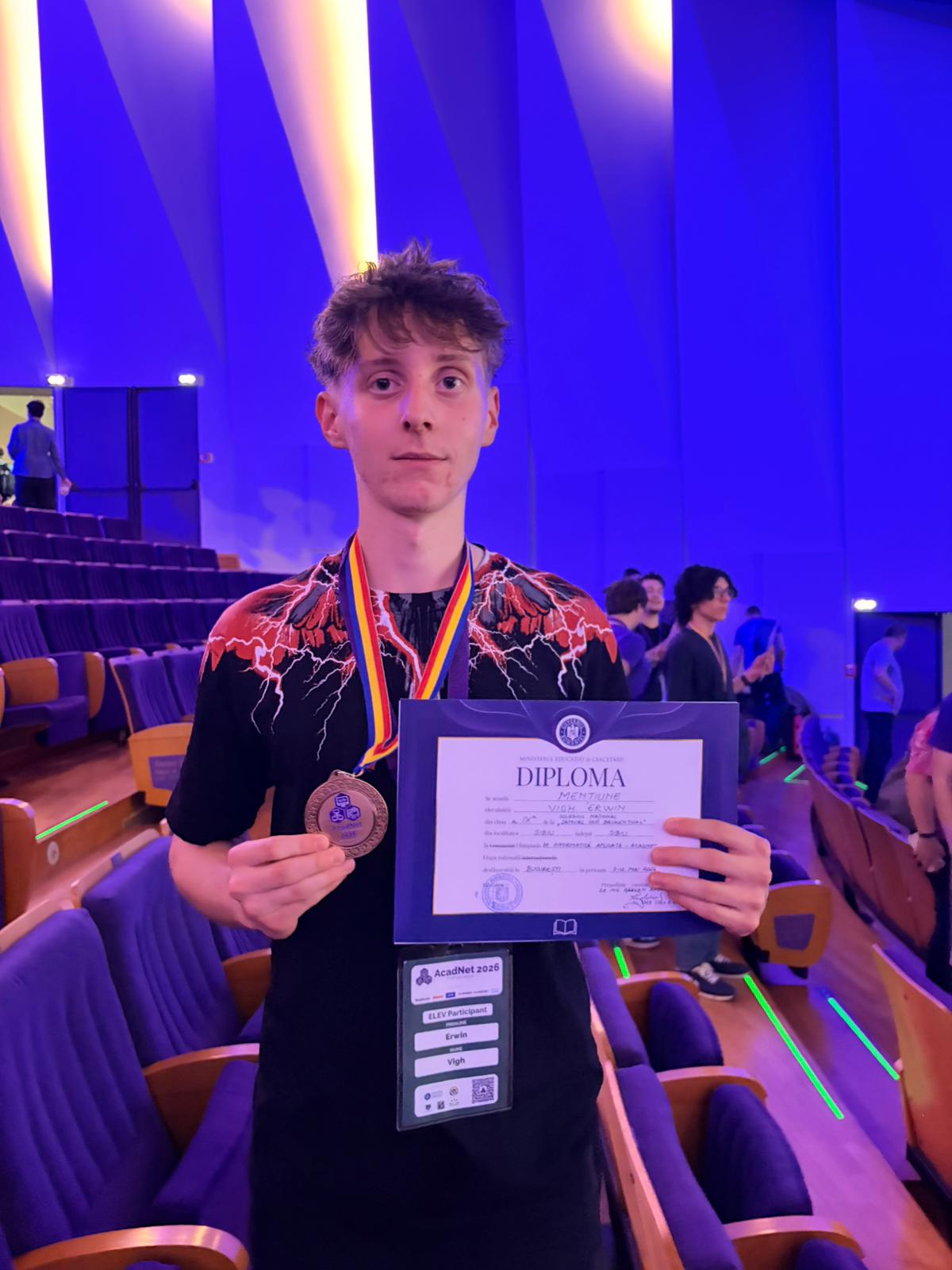Un sibian, câştigător al Olimpiadei Naţionale de Securitate Cibernetică. Povestea lui Erwin Vigh