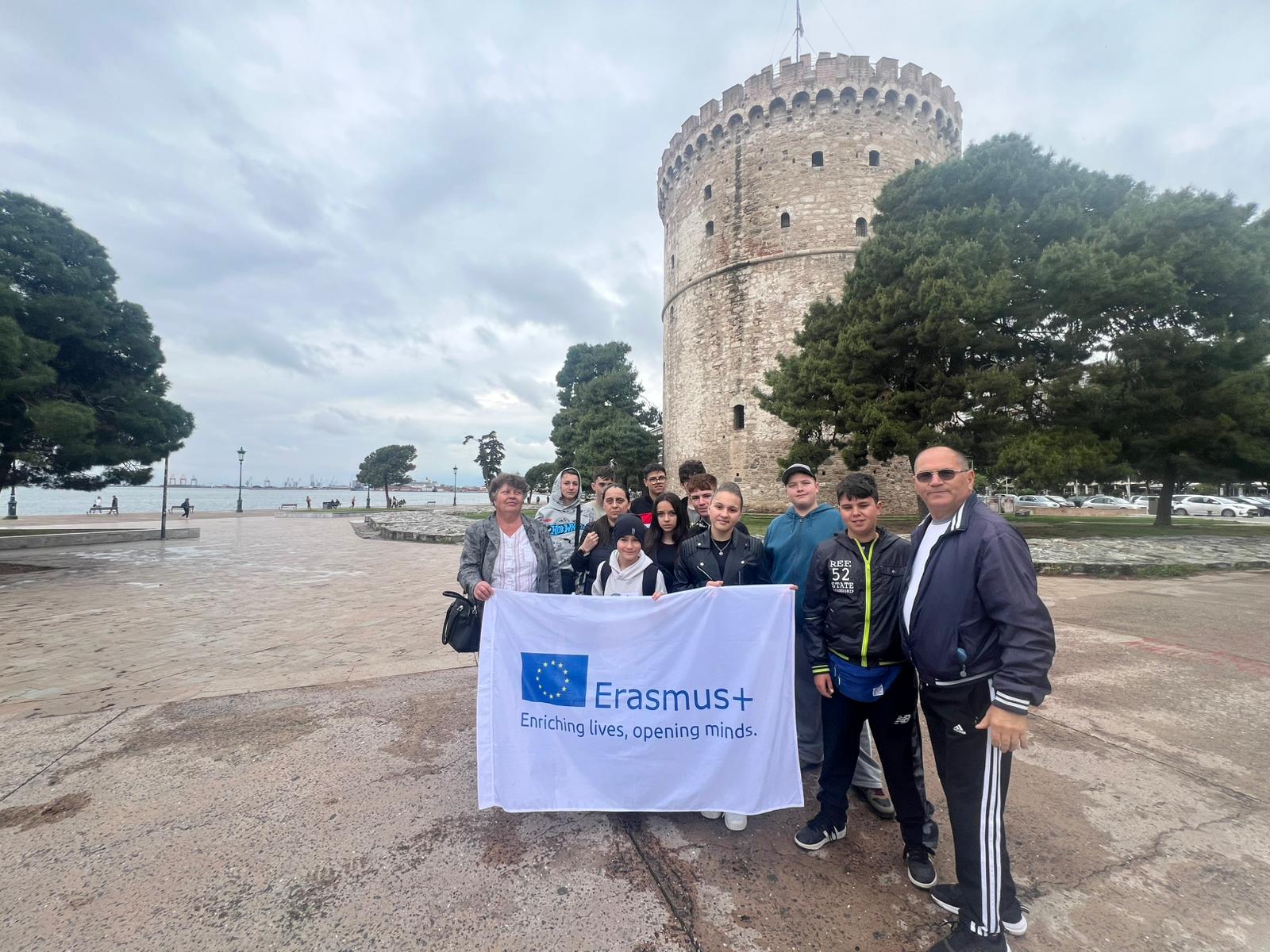 Micăsasa: Şcoala gimnazială, implicată într-un program Erasmus+ în Grecia