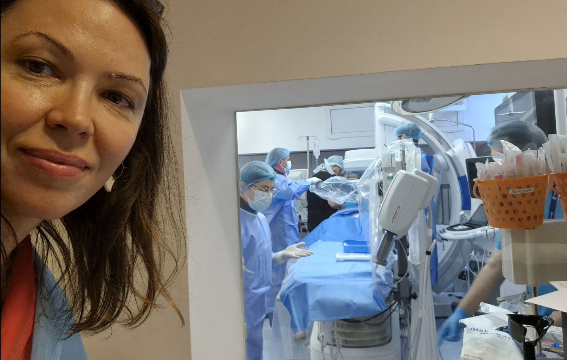 Prima galerie caritabilă de artă din România se deschide la Sibiu. Fondurile vor ajuta copiii cu afecțiuni cardiace