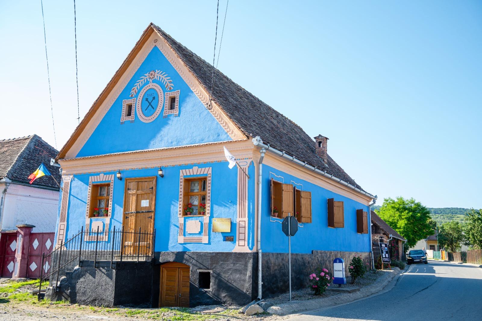 200 de ani de istorie într-o casă salvată de comunitate. Daniela Cîmpean, prezentă la evenimentul de la Săcădate