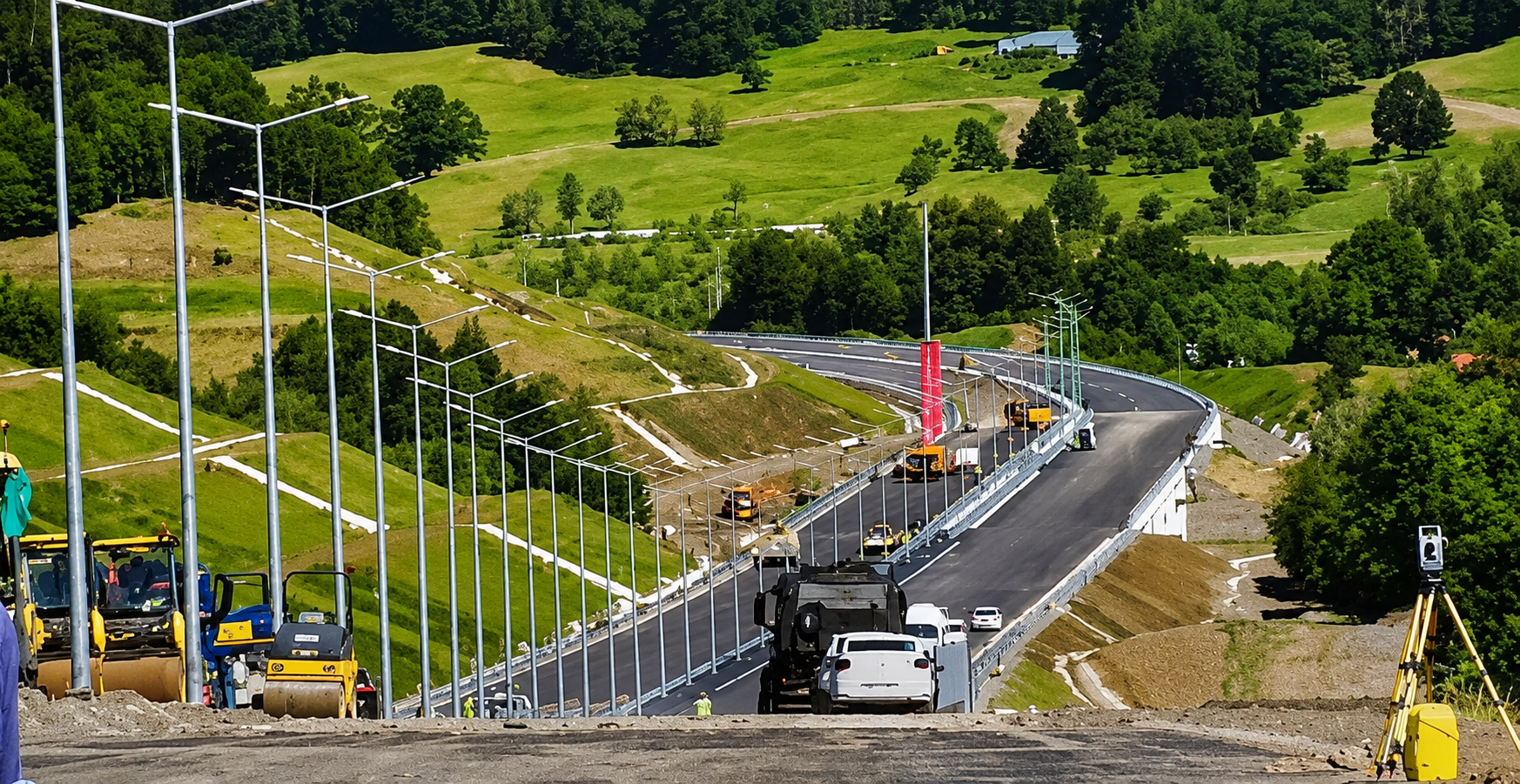 VIDEO | Autostrada Sibiu–Pitești avansează: secțiunea Curtea de Argeș – Tigveni ar putea fi deschisă cu șase luni înainte de termen