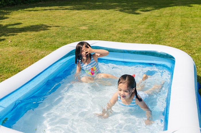 Cum să alegi piscina perfectă pentru curtea ta? 