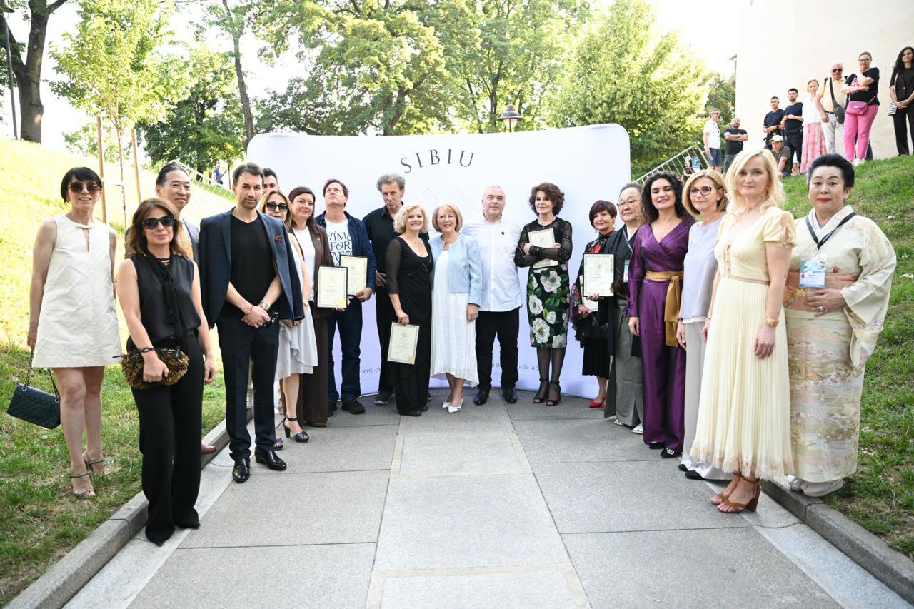 Aleea Celebrităților din Sibiu s-a îmbogățit cu opt noi nume de prestigiu