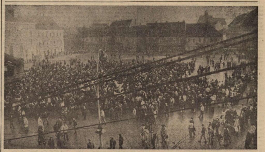 Piața Mare in decembrie 1989 – arhiva Tribuna
