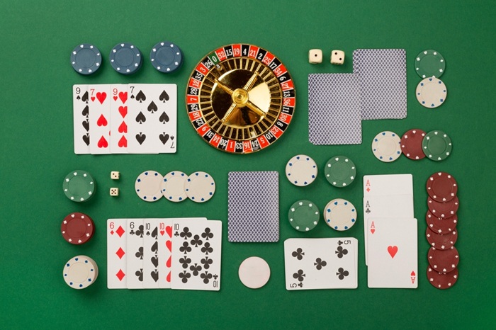 Cum sunt dezvoltate jocurile de casino online de către furnizori
