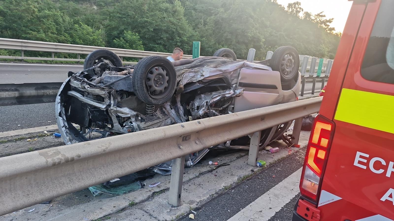 Accident cumplit pe A1, lângă Cristian