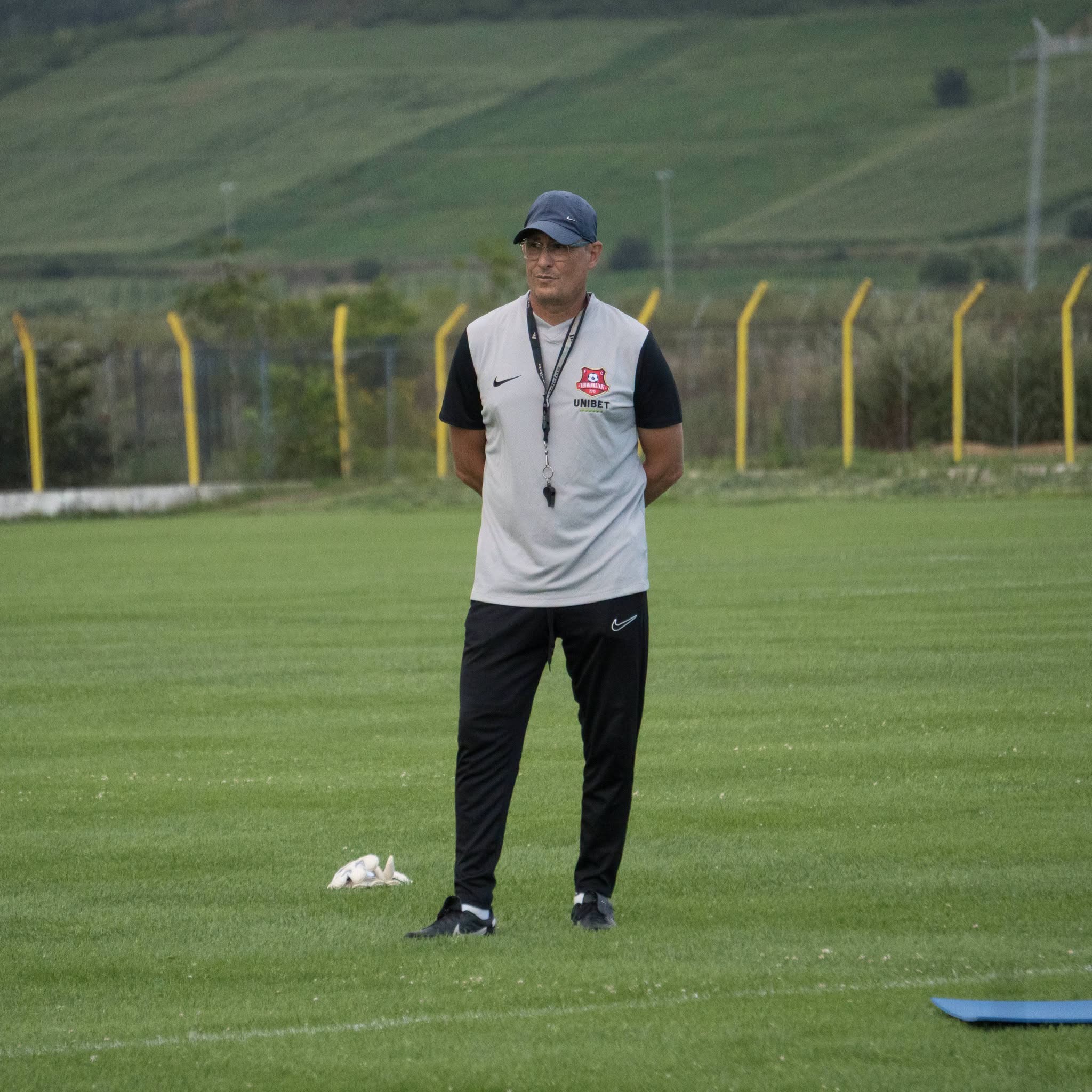 (EXCLUSIV) FC Hermannstadt începe sezonul cu un lot schimbat din temelii şi Dorin Zotincă pe bancă. “Sunt copii buni, dar mai au puţin de muncit”