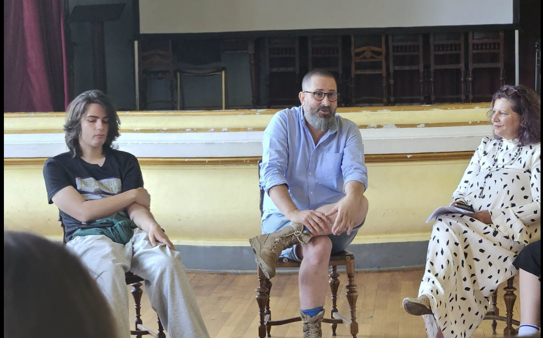 Jurnalistul Cosmin Savu, invitat la ASTRA Adolescent