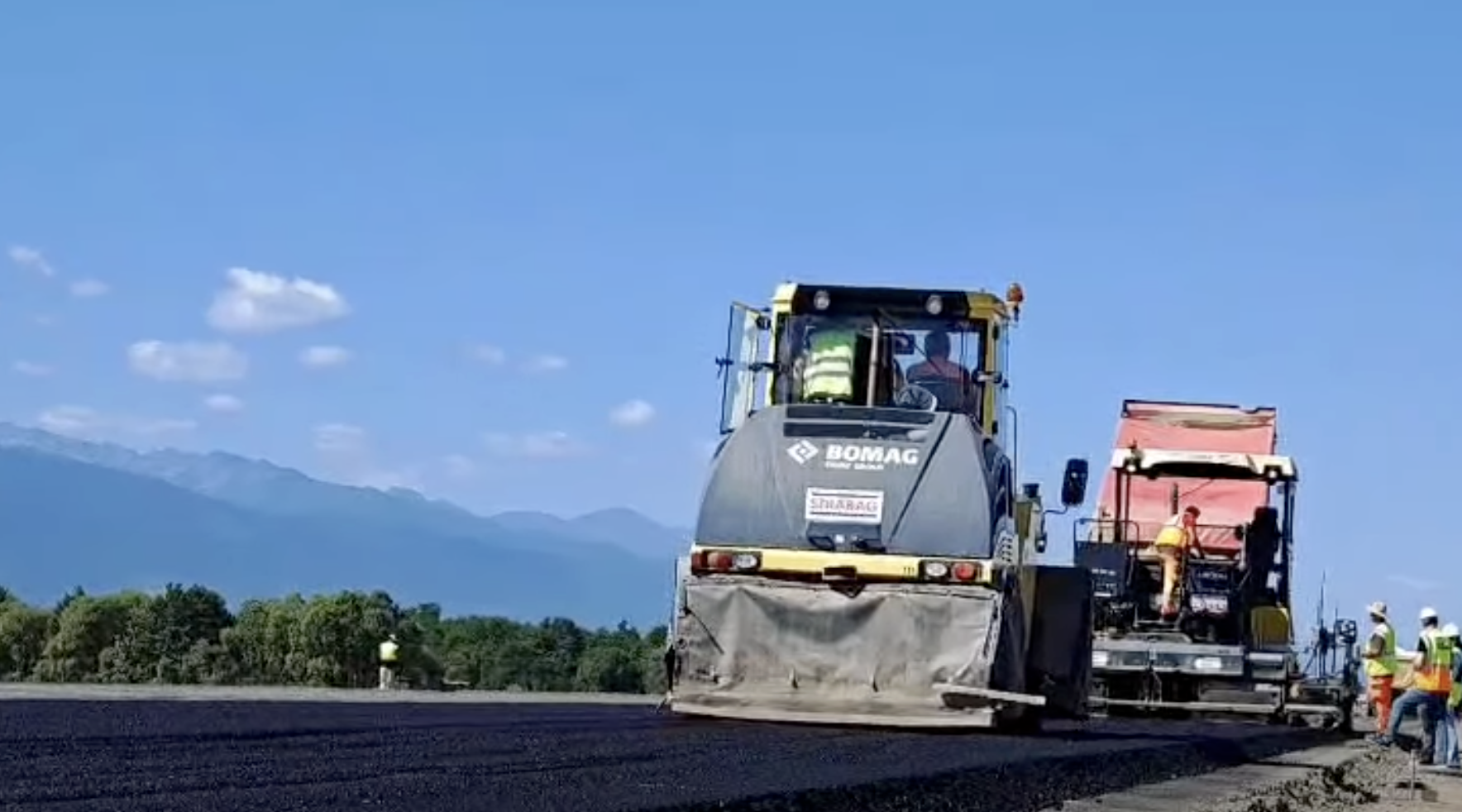 A început asfaltarea pe Autostrada Sibiu–Făgăraș. Primele teste au loc pe Tronsonul 3