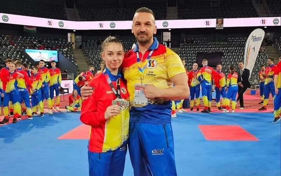 (FOTO) Ștefania Văcariu, eleva de 10 de la “Goga”, campioană europeană la taekwon-do. “Sportul și școala merg mână în mână”
