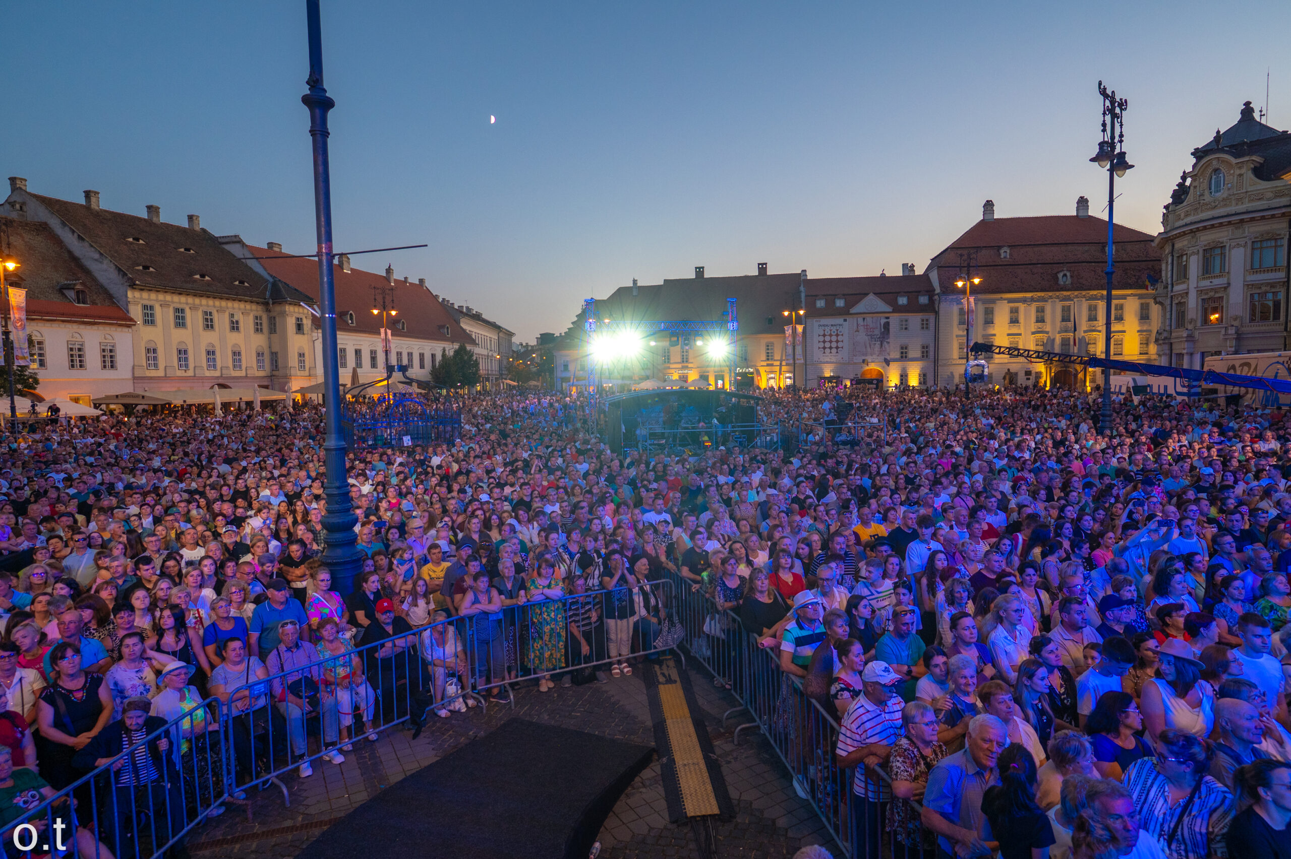 Festivalul „Cântecele Munților”, primele informații: participanți din șase țări și mega-spectacole în aer liber