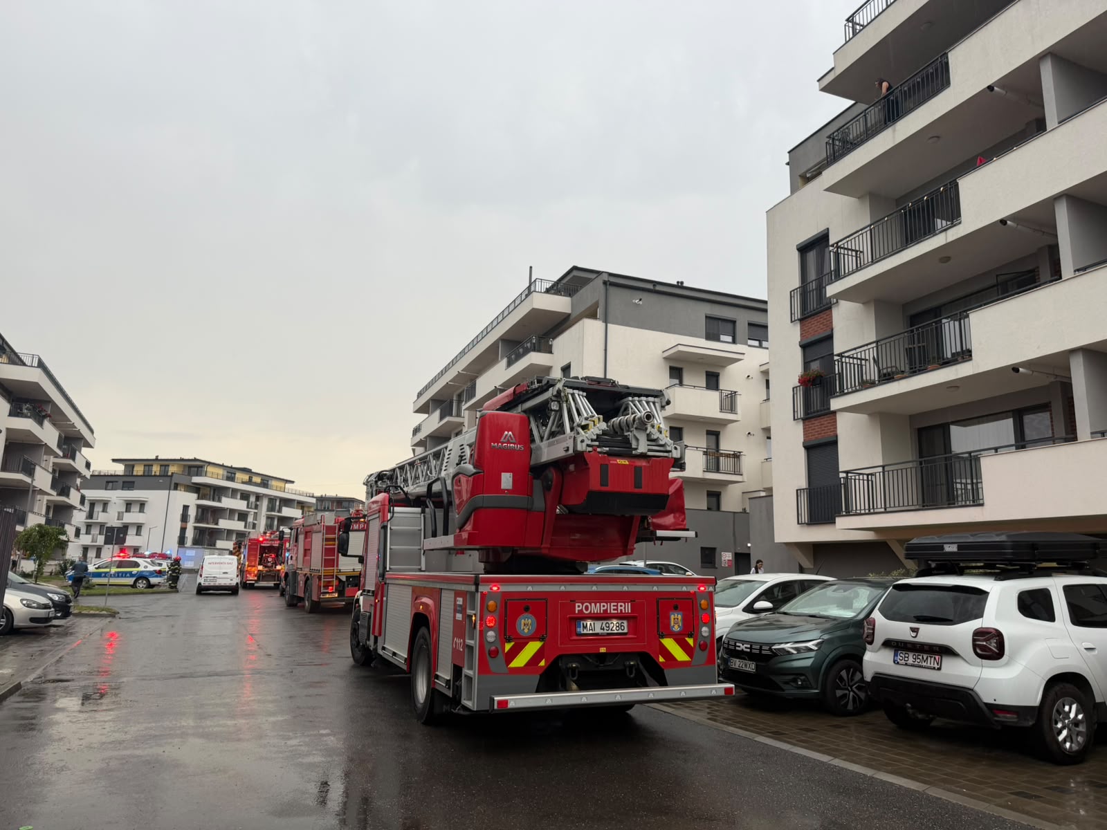 Explozie într-un apartament din Sibiu. Zeci de persoane au fost evacuate