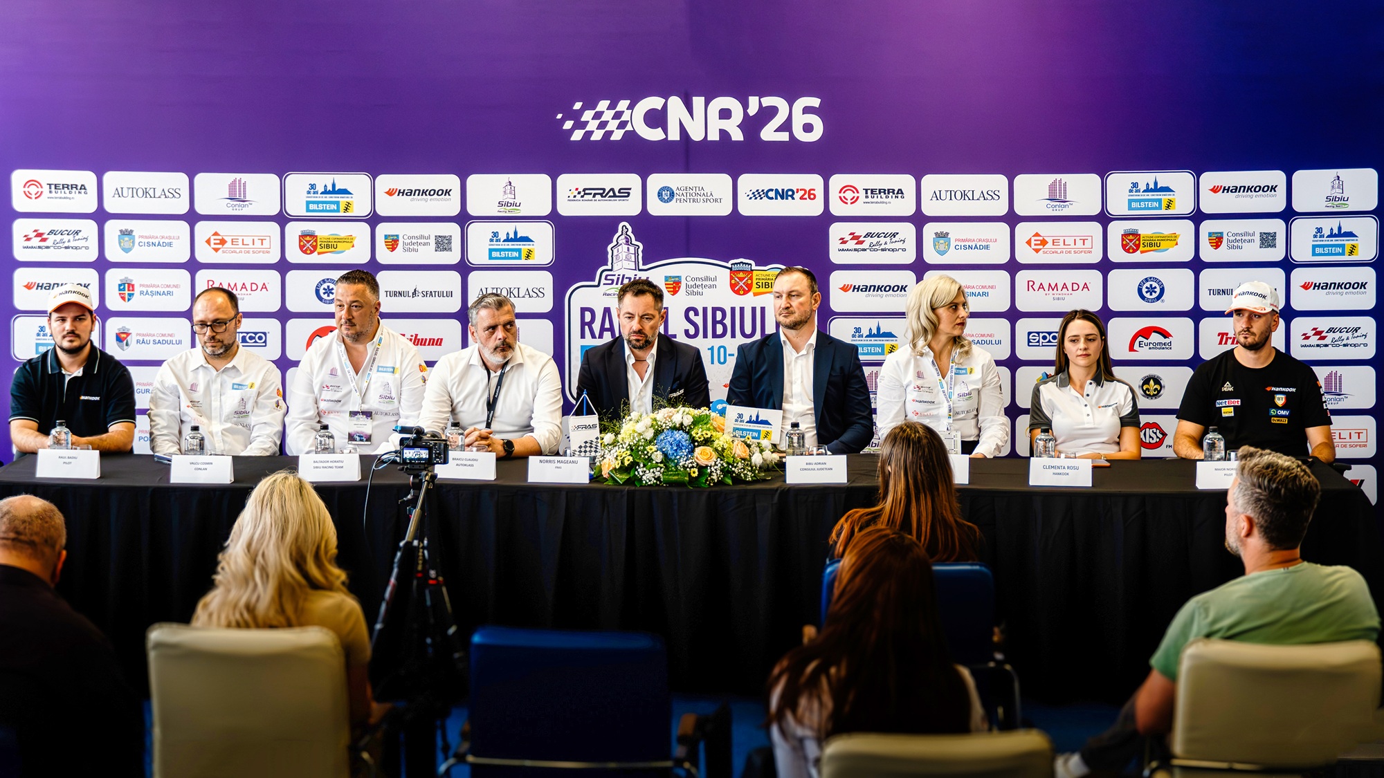 (FOTO) 3, 2, 1… START! Raliul Sibiului Bilstein promite trei zile spectaculoase. ”Probele arată într-un fel… de mare fel”