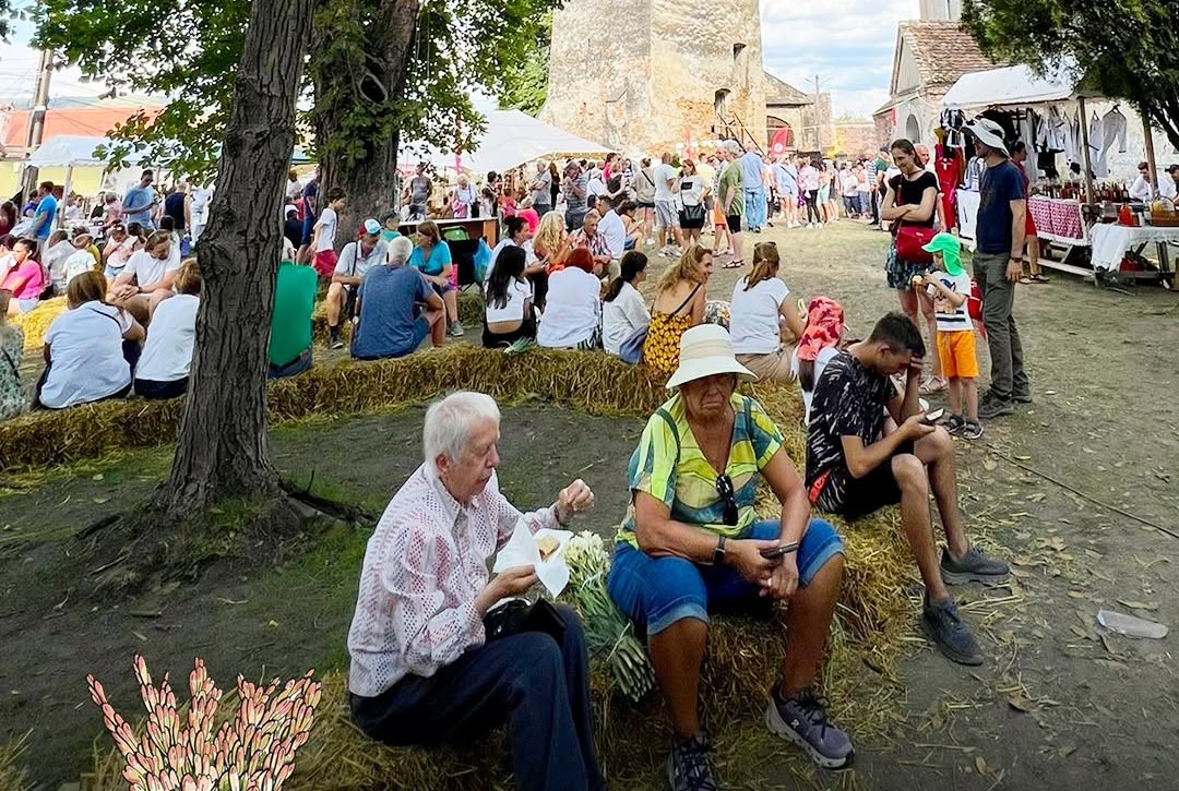 HOGHILAG: În premieră, Festivalul Tuberozelor 2026 are loc în două weekend-uri la rând