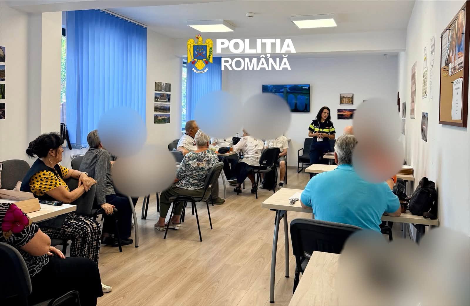 Polițiștii sibieni îi învață pe seniori cum să se ferească de escrocherii online